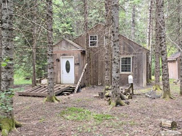 House for sale in Maine