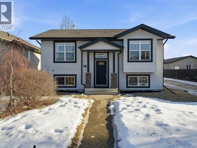 House for sale in Lacombe, Alberta