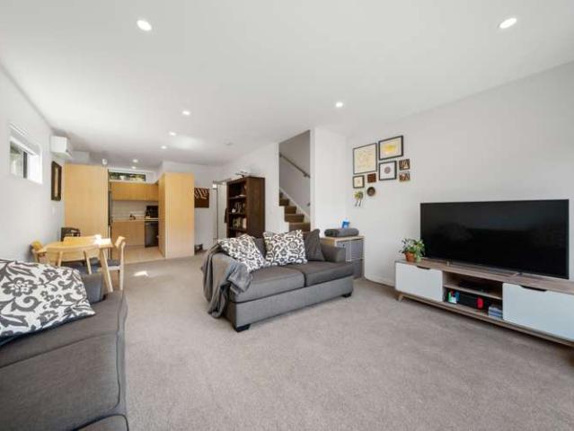 Apartment for sale in Linden, Wellington