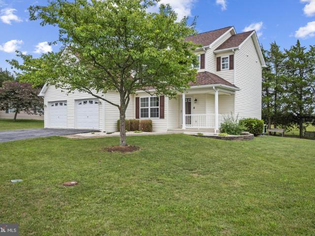 House for sale in Bunker Hill, West Virginia