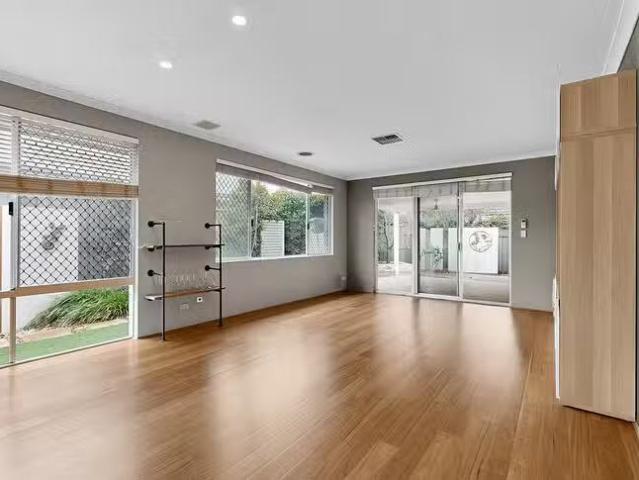 House for rent in Wellard, Western Australia