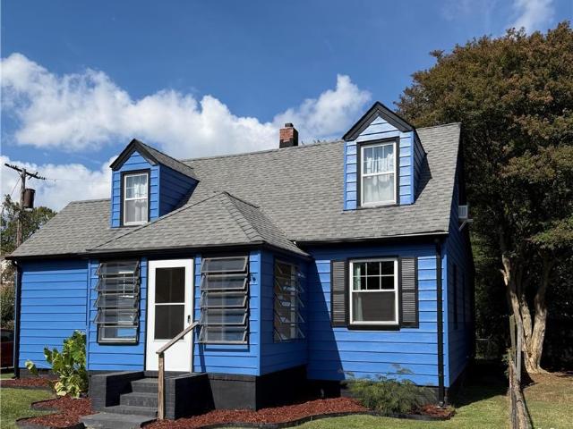 House for sale in West Hampton, Hampton