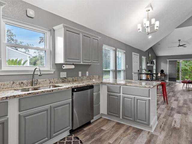 Condo for sale in Friendswood, Texas