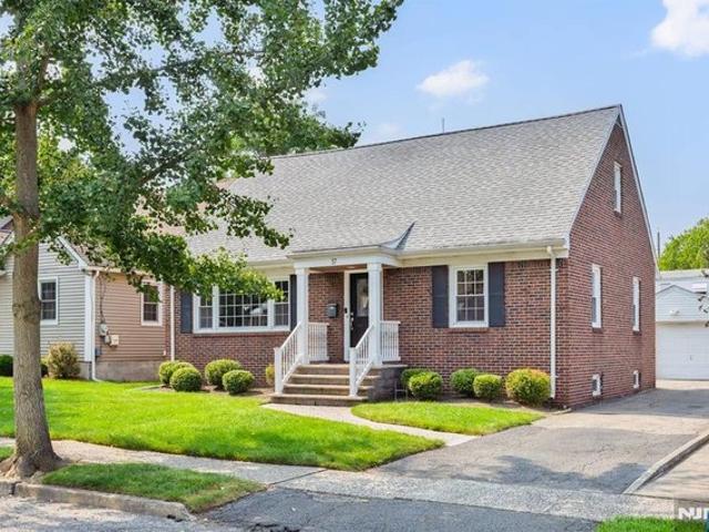 House for sale in Rutherford, New Jersey