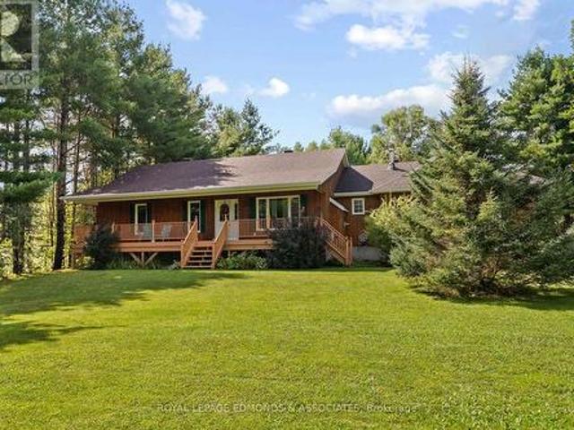 House for sale in Renfrew, Ontario