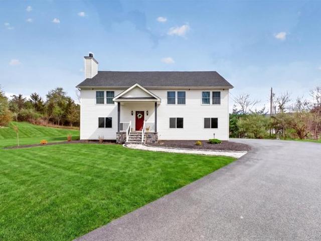 House for sale in Poughquag, New York
