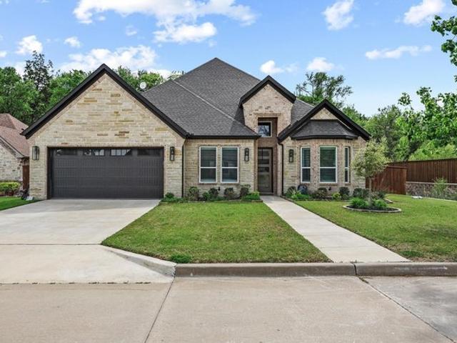 House for sale in Pottsboro, Texas