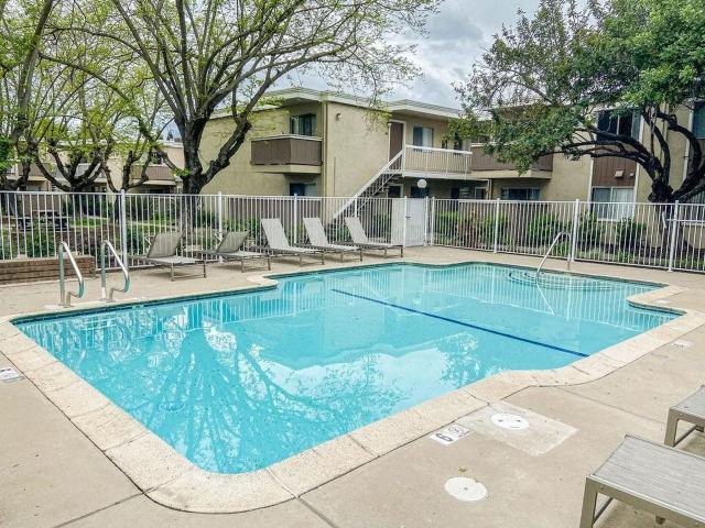 Apartment for rent in Carmichael, California