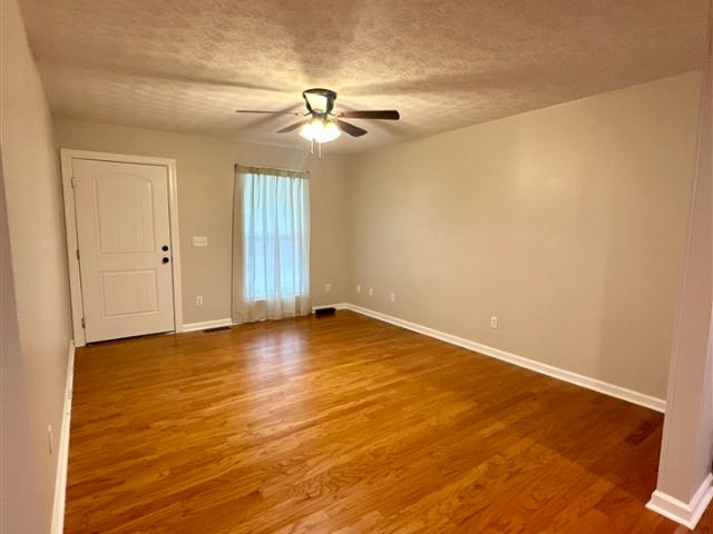 House for sale in Adolphus, Kentucky