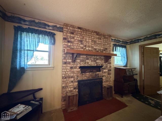 House for sale in Flippin, Marion County