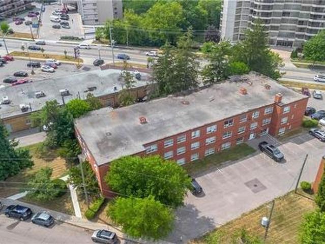 Condo for sale in Ainslie Wood West, Hamilton