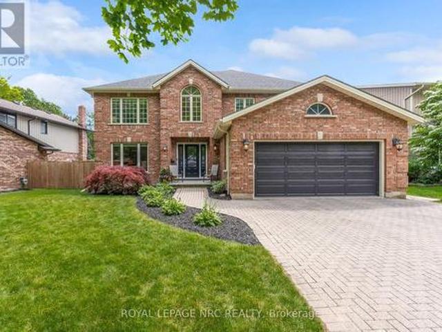 House for sale in Niagara, Ontario