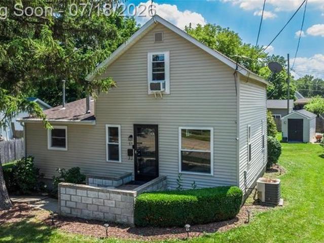 House for sale in Lapeer, Lapeer County
