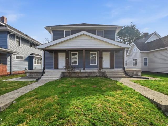 House for sale in Near Eastside, Camby