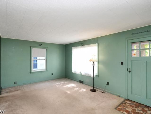 House for sale in Flemington, Hunterdon County