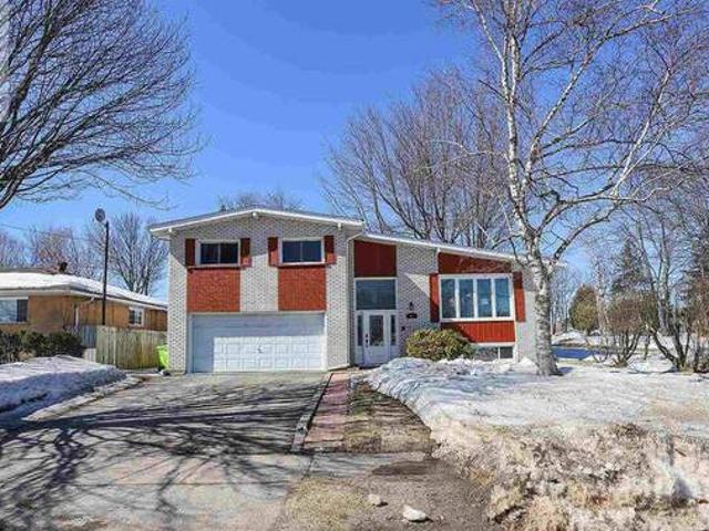 House for sale in Sault Sainte Marie, Ontario