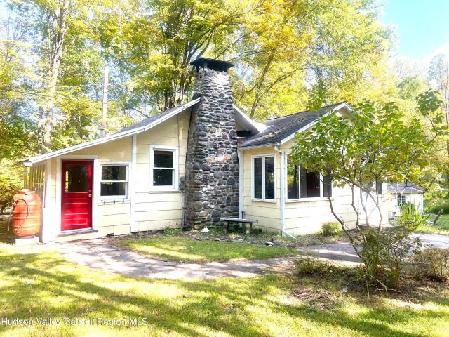 House for sale in Bearsville, New York