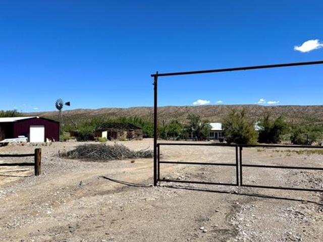 House for sale in Elephant Butte, New Mexico