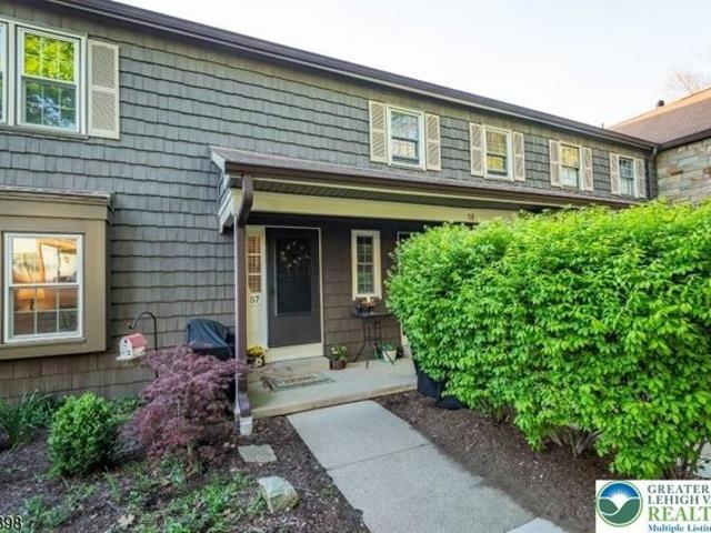 Townhouse for sale in Hackettstown, New Jersey