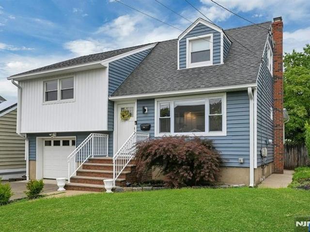 House for sale in Hasbrouck Heights, New Jersey