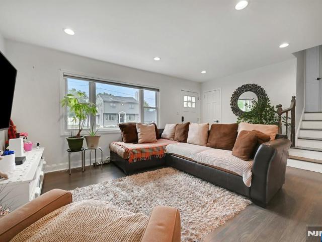 House for sale in Hasbrouck Heights, New Jersey