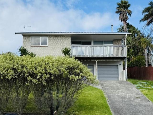 House for rent in Whangaparaoa, Oroua County