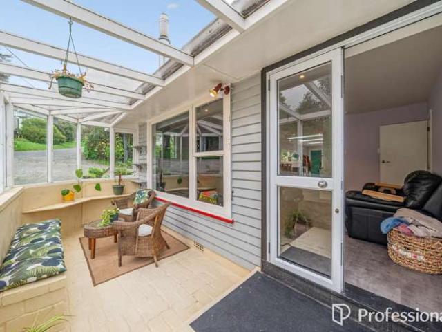 House for sale in Days Bay, Wellington