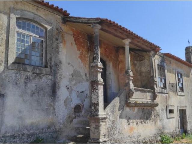 Terreno venda em Couto Do Mosteiro, Viseu