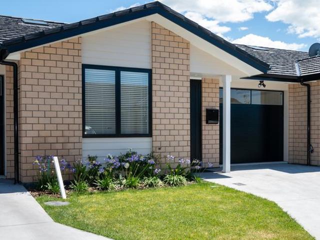 House for rent in Clive, Hastings District