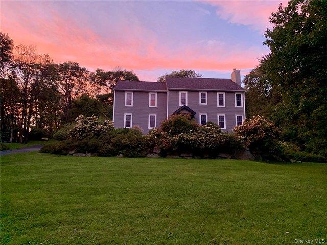 House for sale in Pawling, New York
