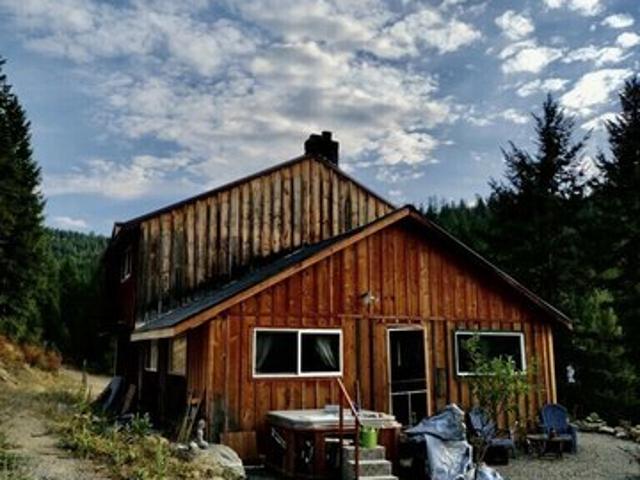 House for sale in Republic, Washington