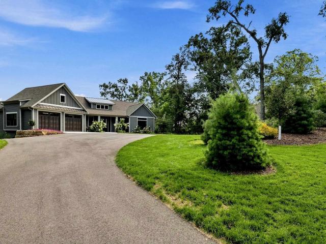 House for sale in Illinois