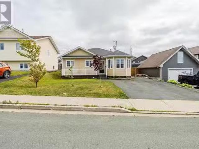 House for sale in Paradise, Newfoundland And Labrador