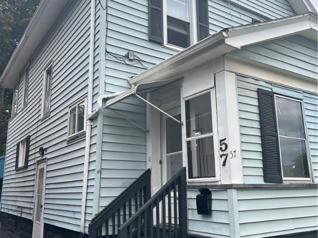 House for sale in Oak Hill, New York