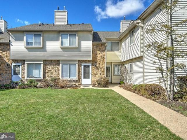 Condo for sale in Hightstown, New Jersey