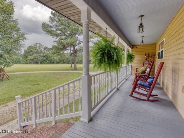 House for sale in Carriere, Mississippi