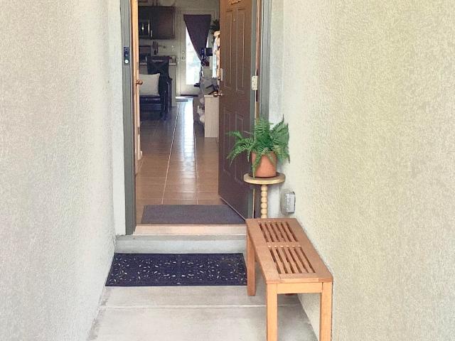 House for sale in Los Lunas, New Mexico