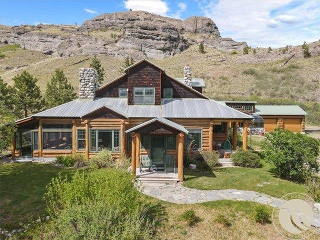 House for sale in Absarokee, Montana