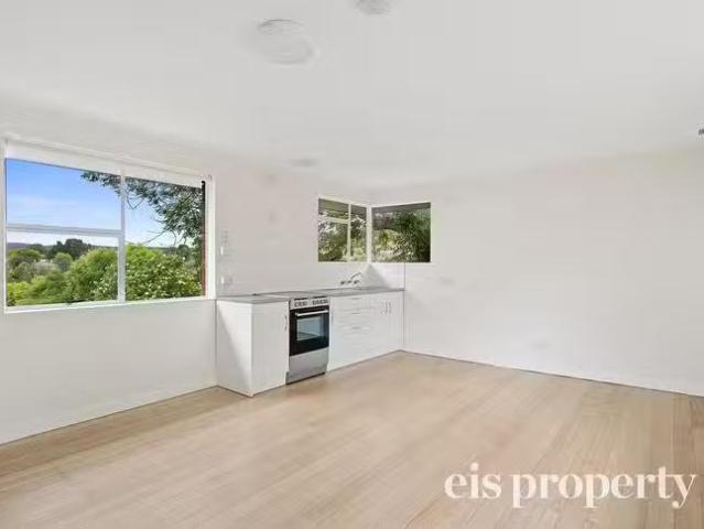 Apartment for rent in Mount Stuart