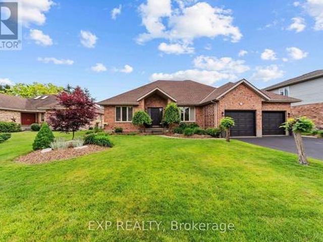 House for sale in Thames Centre, Ontario