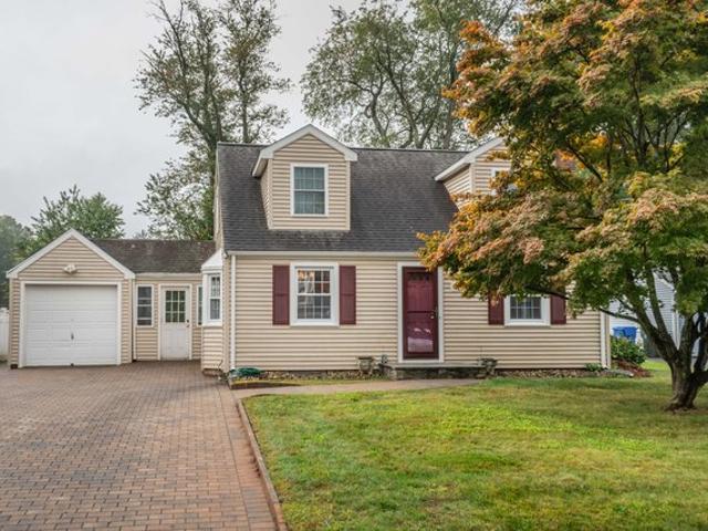House for sale in Newington, Connecticut