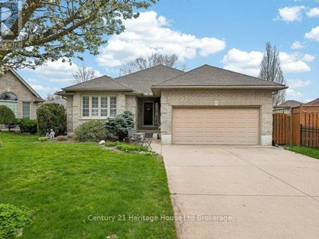 House for sale in Woodstock, Ontario