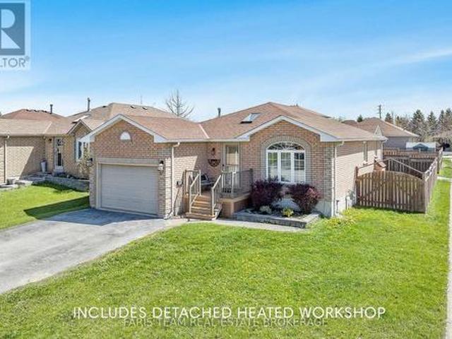 House for sale in Barrie, Ontario