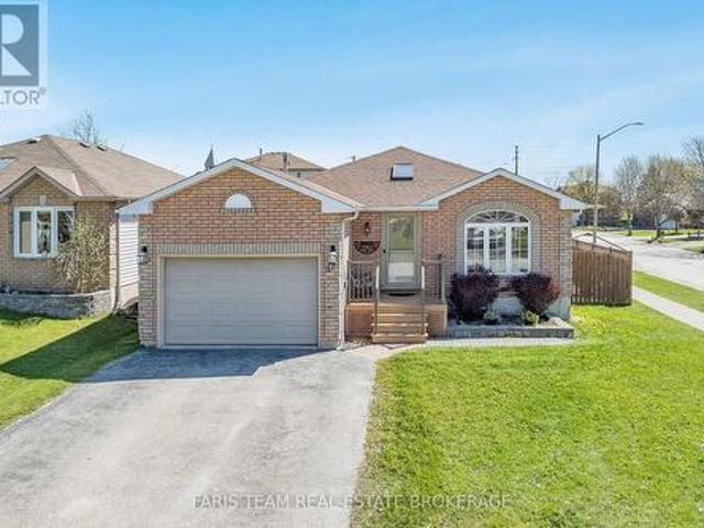 House for sale in Barrie, Ontario