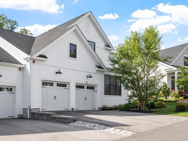 Condo for sale in Boxborough, Massachusetts