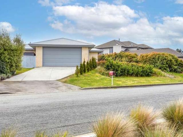 House for sale in Amberley, Canterbury