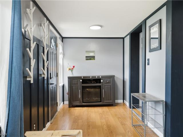 House for sale in Newton Heights, Newton Falls