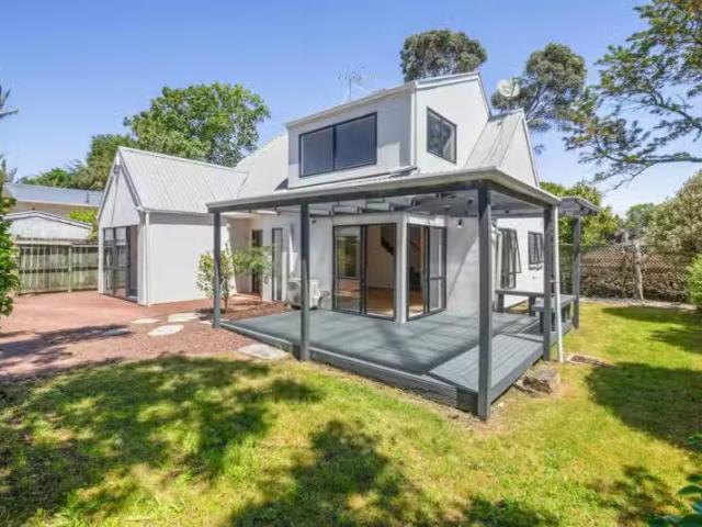 House for sale in Auckland, Oroua County