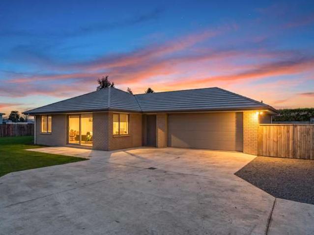 House for sale in Opaki, Wellington
