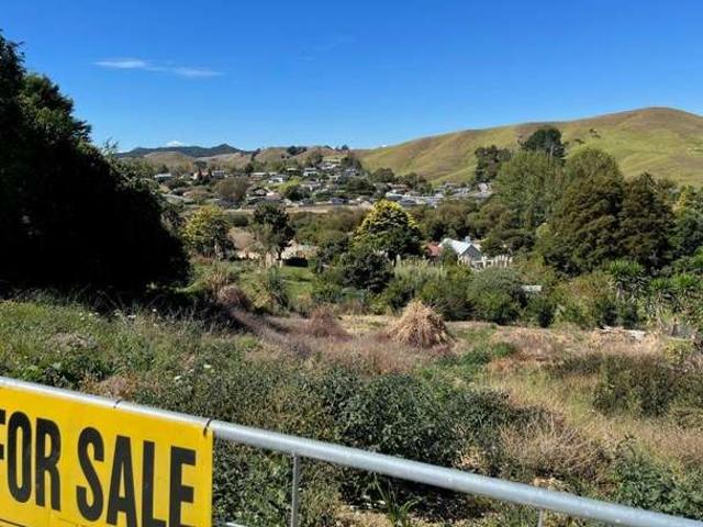Land for sale in Huntly, Waikato